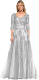 Women's V-Neck 3/4 Sleeve Mother of The Bride Dress A-line Tulle Lace Appliques Long Formal Party Dress QA117